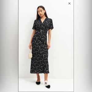 Brand NWT Reformation Danika Dress in Breezy